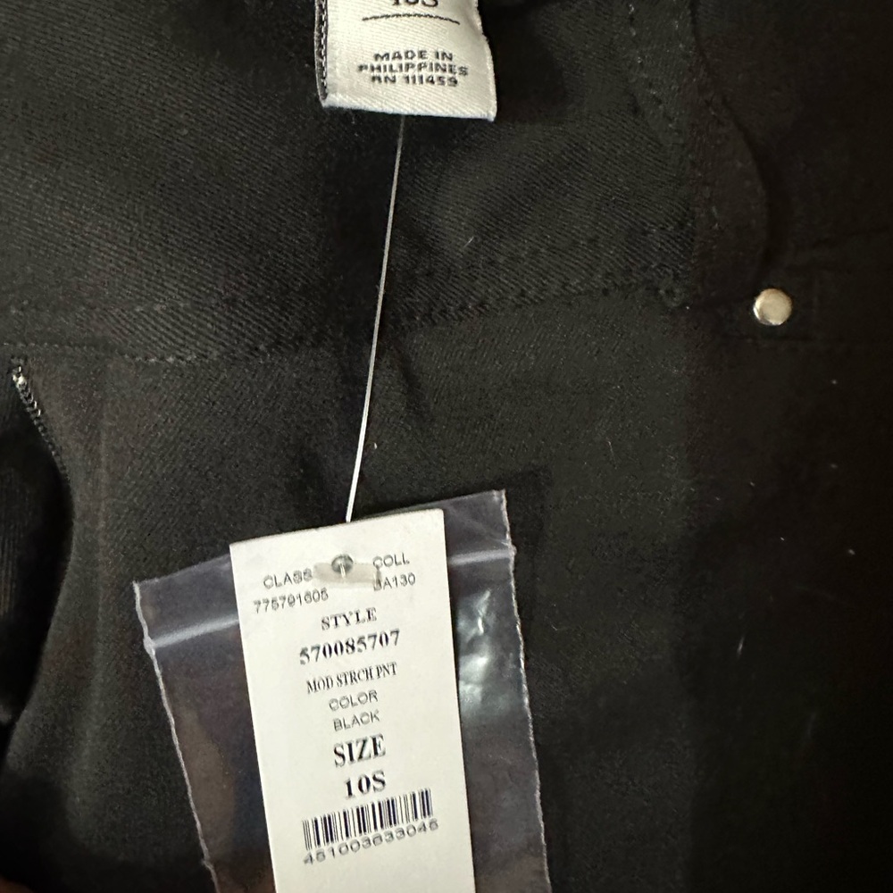 NWT White House Black Market Black Pants Size 10S - Picture 2 of 6